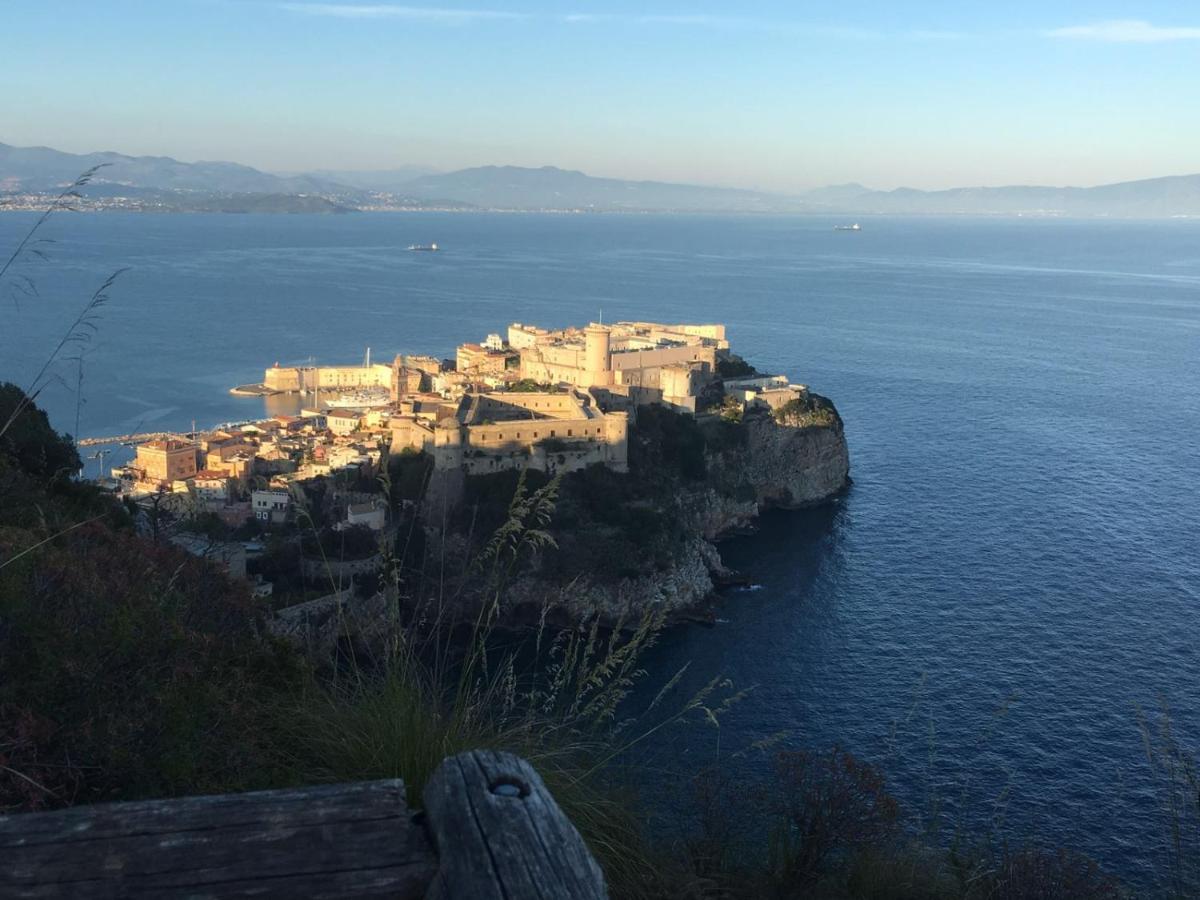 Brezza Di Mare Gaeta B&B 외부 사진