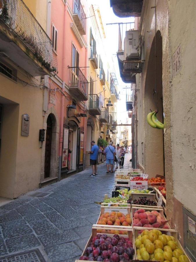 Brezza Di Mare Gaeta B&B 외부 사진