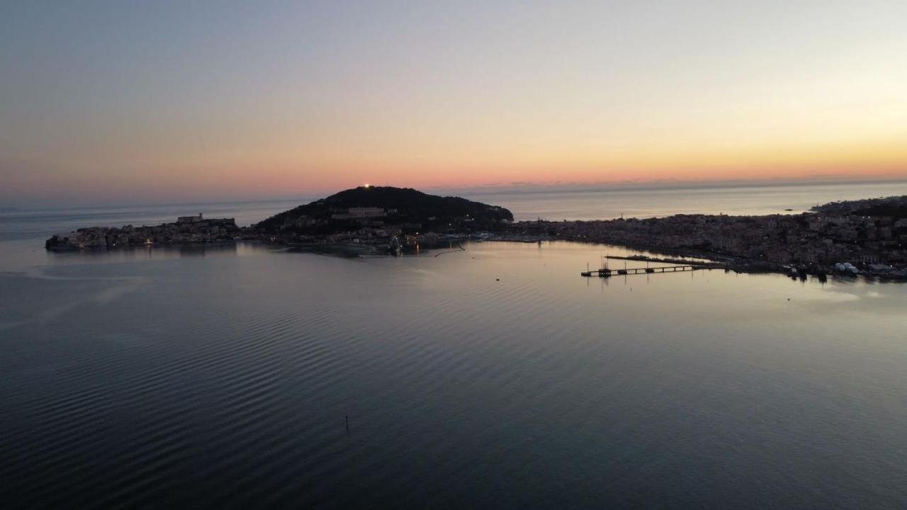 Brezza Di Mare Gaeta B&B 외부 사진